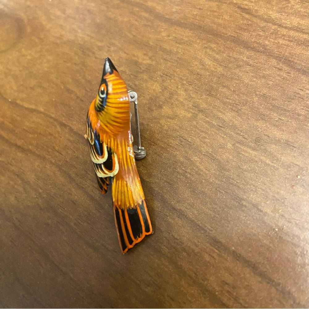 Vintage Takahashi Bird Pin Brooch,  Thrush, Japanese Hand painted & Carved. - Picture 2 of 9